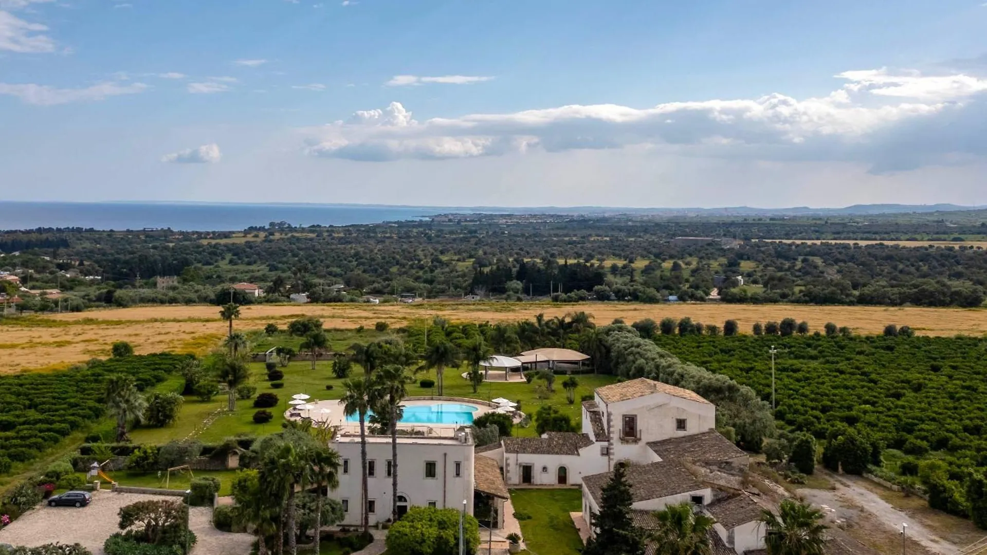 Casal Sikelio Aparthotel Cassibile