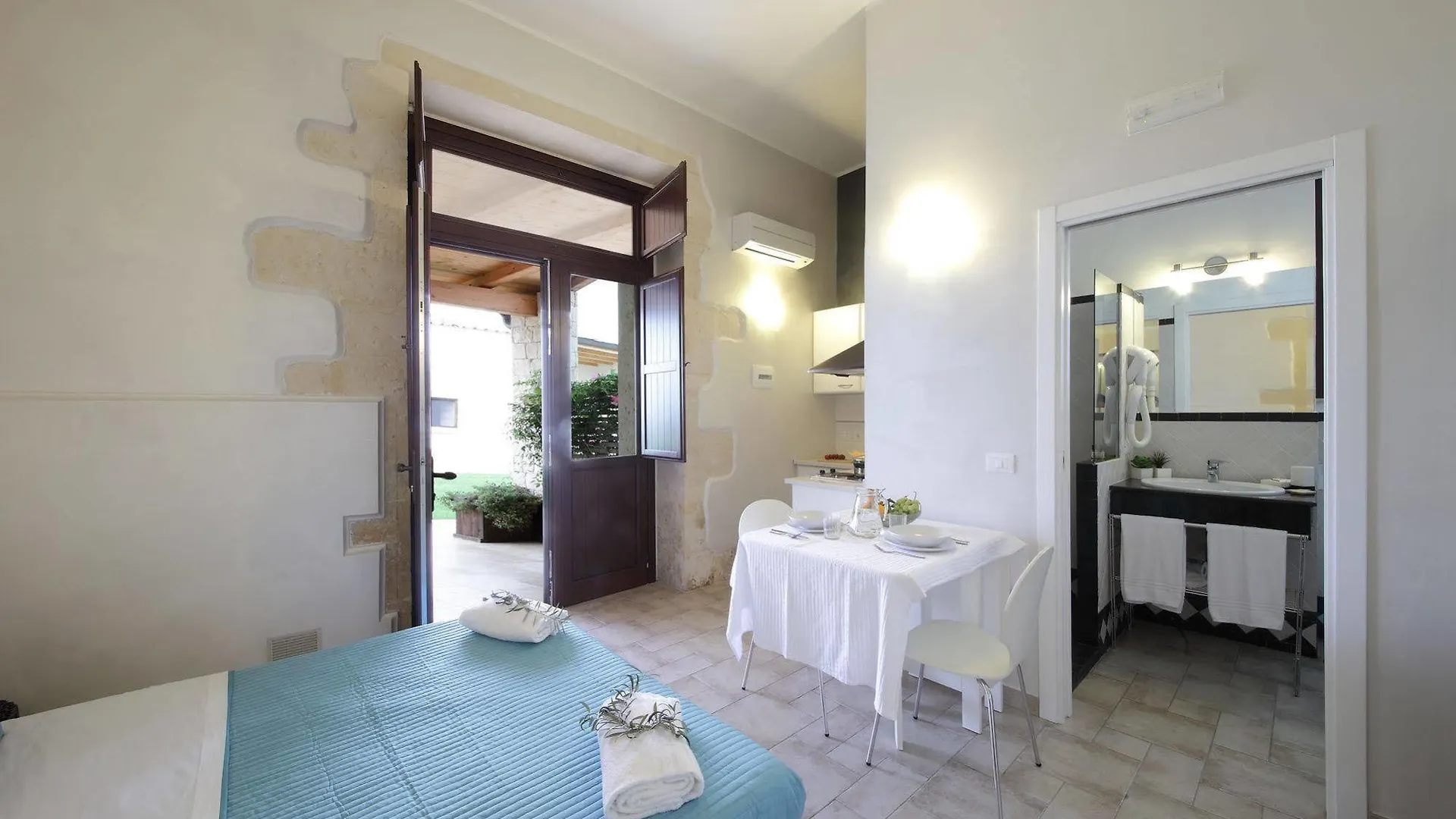Casal Sikelio Aparthotel Cassibile
