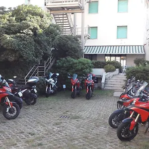 Manzi Hotel Marina Di Pisa