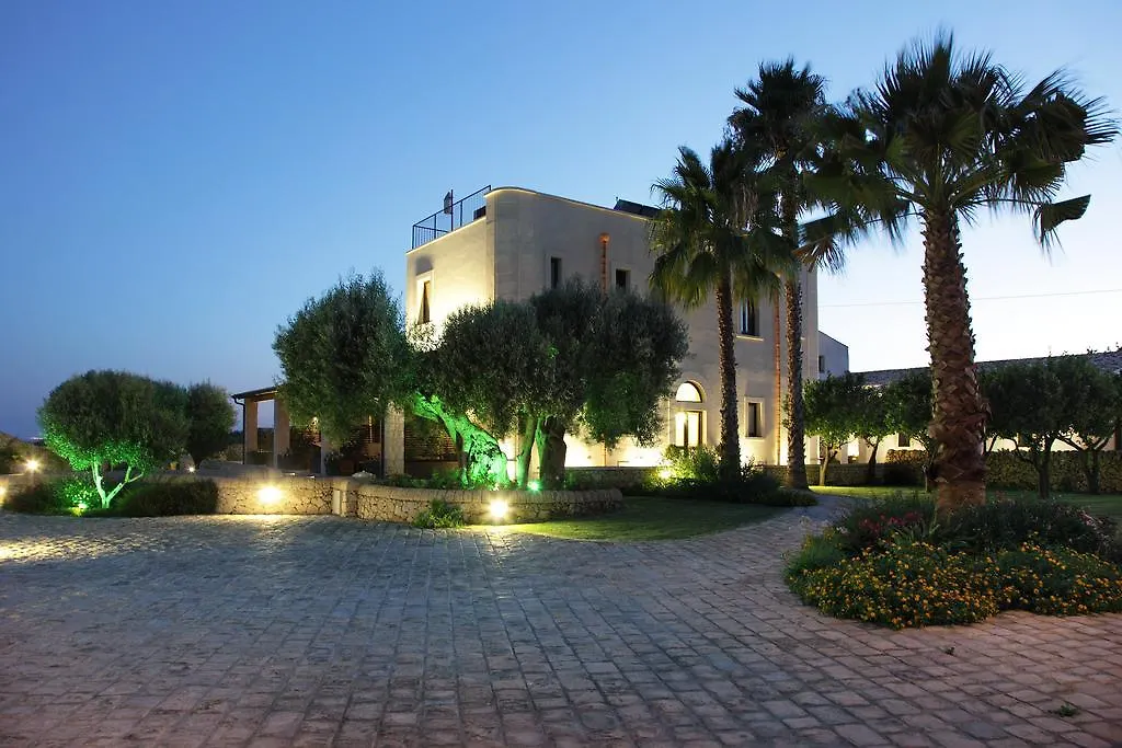 Casal Sikelio Aparthotel Cassibile
